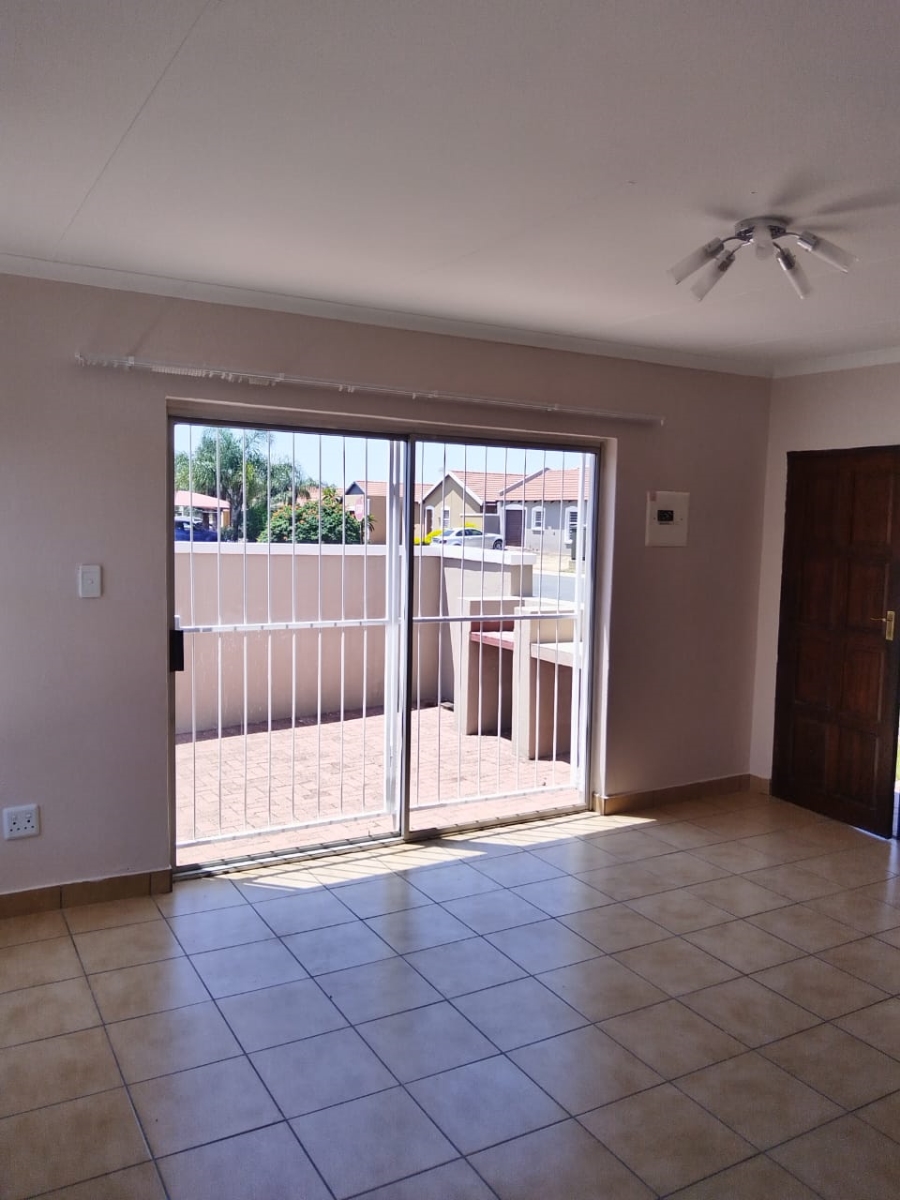 2 Bedroom Property for Sale in Brits North West
